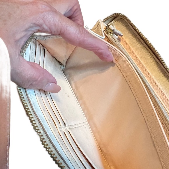 Coach wallets Preloved - Picture 9 of 14